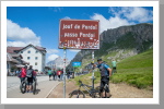 Am Pordoi Pass angekommen Am Pordoi Pass angekommen
