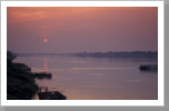 Sonnenuntergang Grenze zu Laos, Nong Khai Sonnenuntergang Grenze zu Laos, Nong Khai