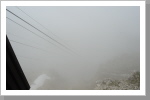 Auch die Seilbahn verschwindet in den Wolken Auch die Seilbahn verschwindet in den Wolken